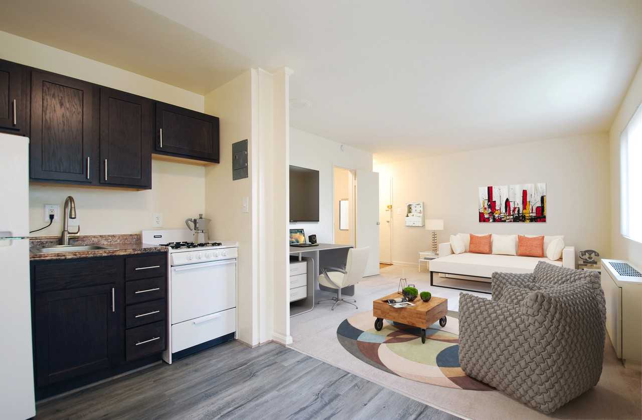 Dorchester Apartments - Photo 6 of 31