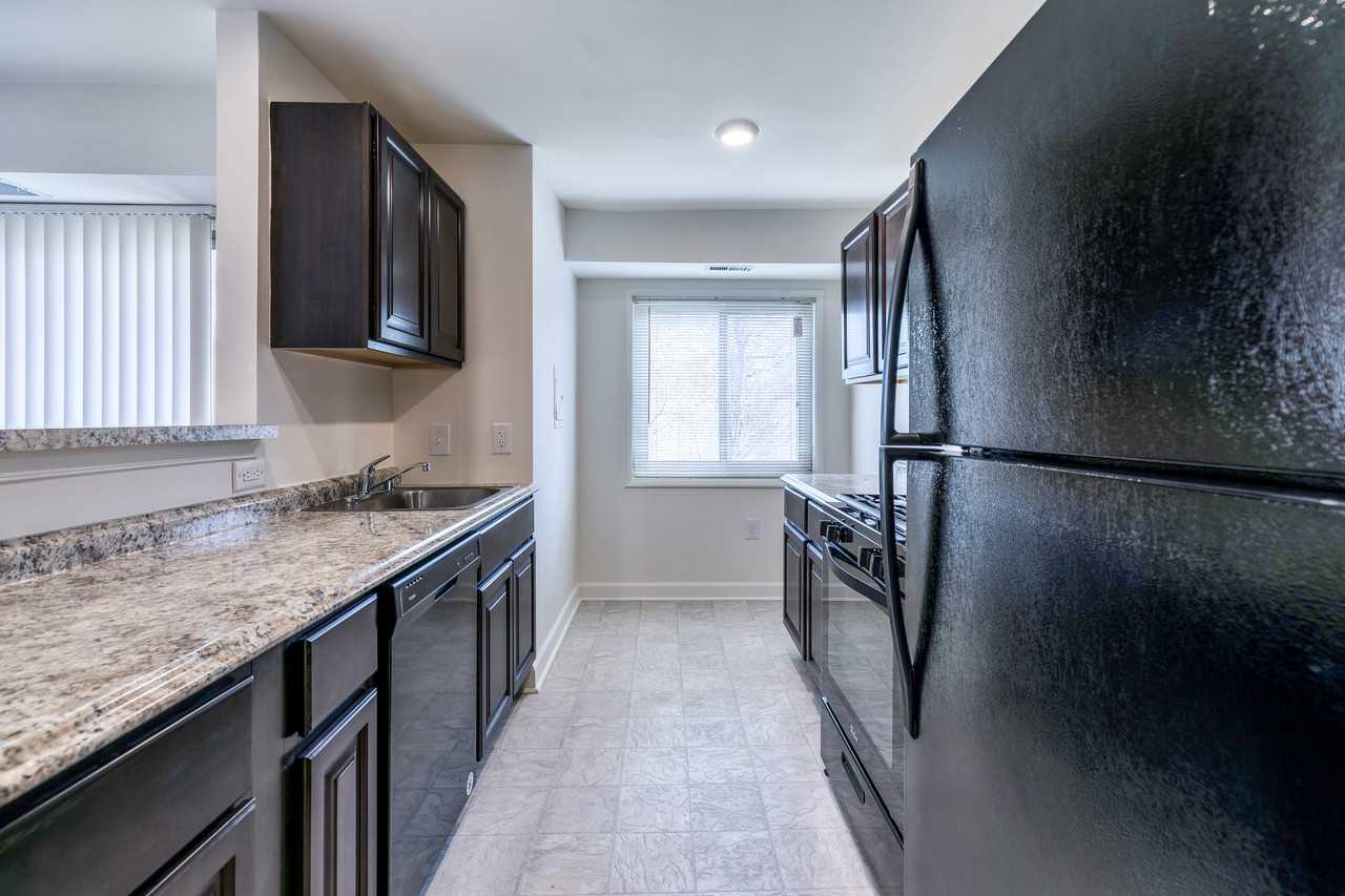 Americana Southdale - Photo 5 of 16