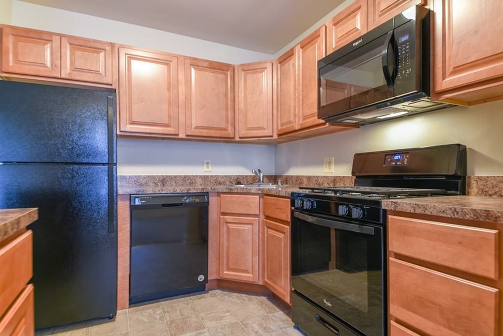 Brookstone - Photo 2 of 14