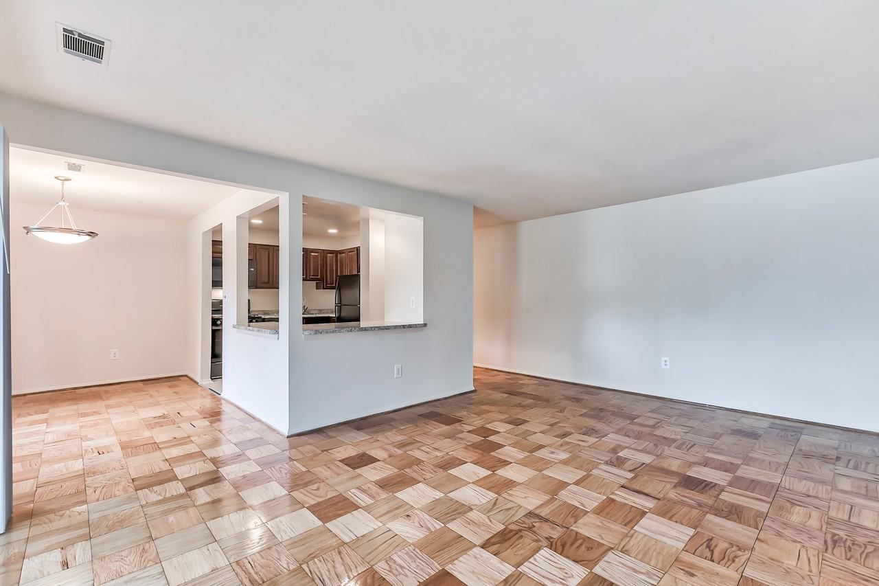 Caton House - Photo 5 of 13