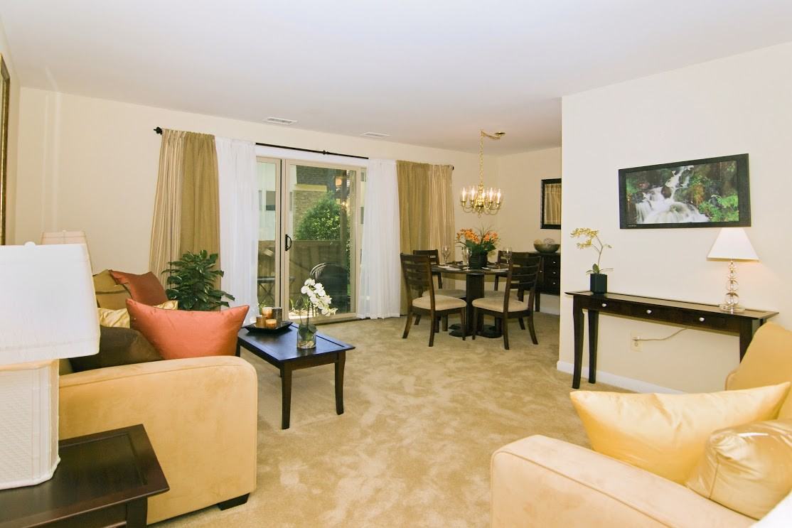 Hamlet West - Photo 3 of 20