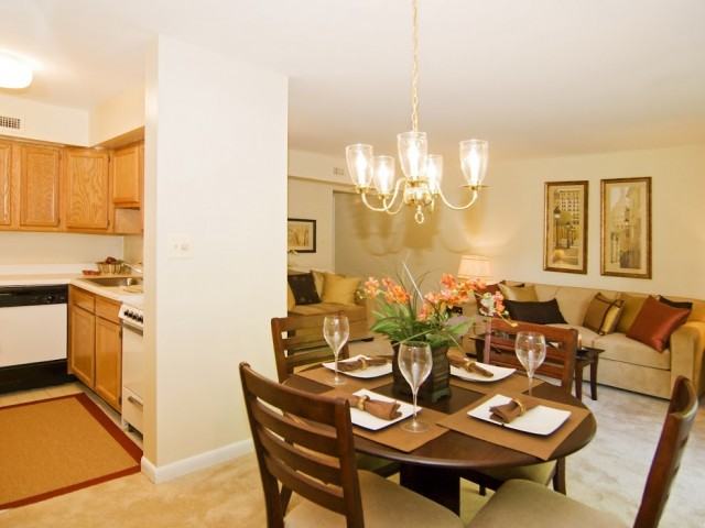 Hamlet West - Photo 5 of 20