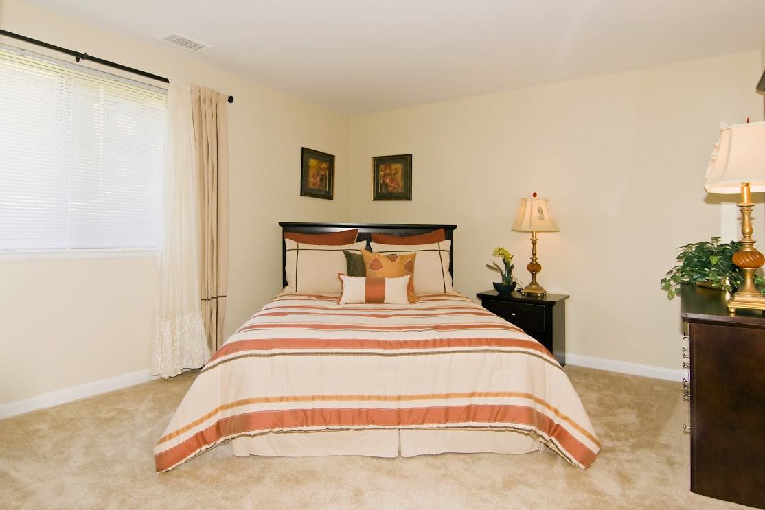 Hamlet West - Photo 7 of 20