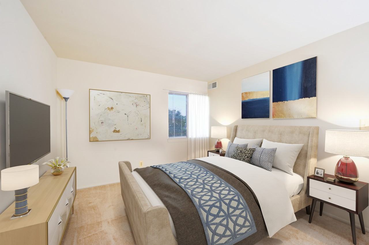 Oakview - Photo 7 of 12