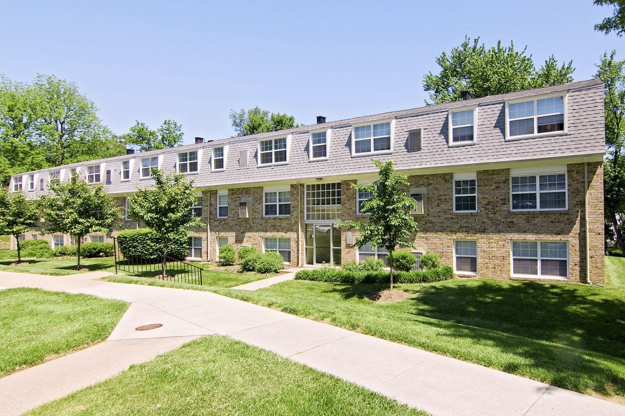 Park Crescent - Photo 5 of 23