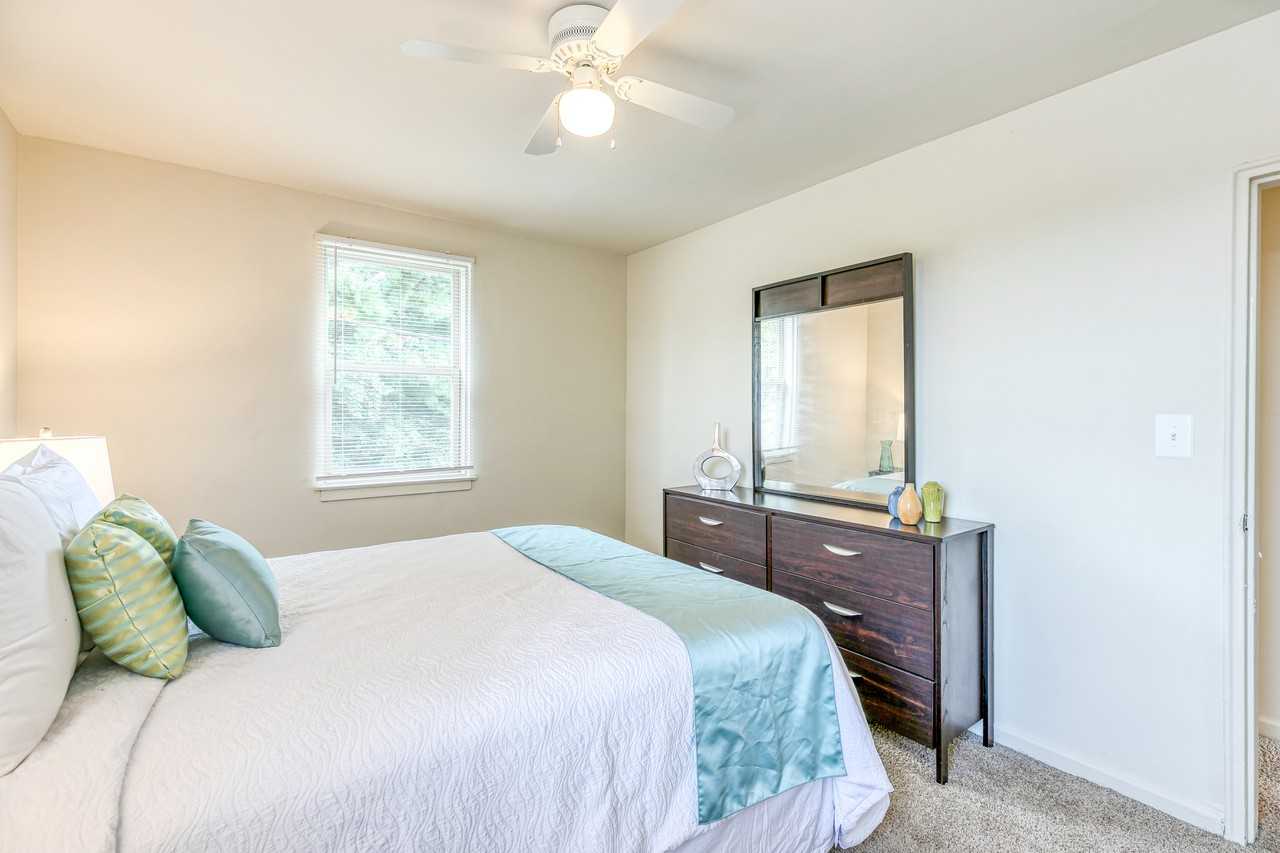 Seton Park - Photo 7 of 18