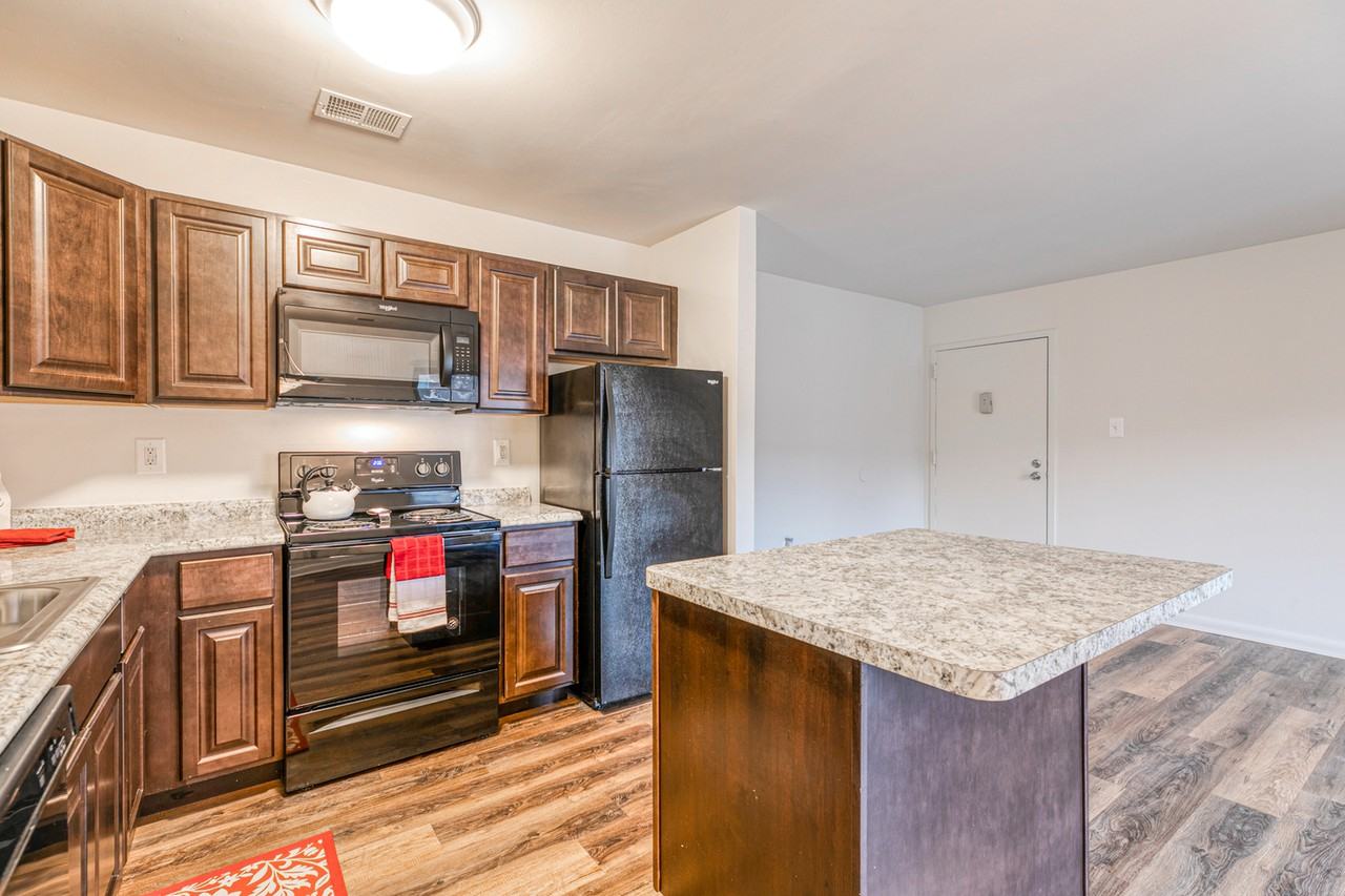 Twin Coves - Photo 4 of 15