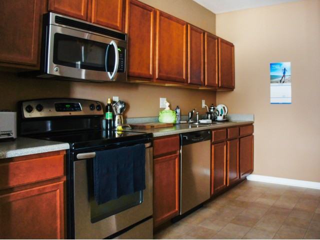 Plaza 50 - Photo 3 of 24