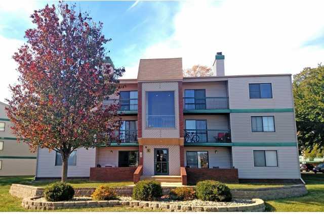 Stonegate Village - Photo 3 of 46