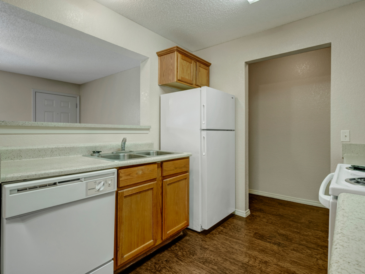 Tinker on Forty8 - Photo 2 of 15