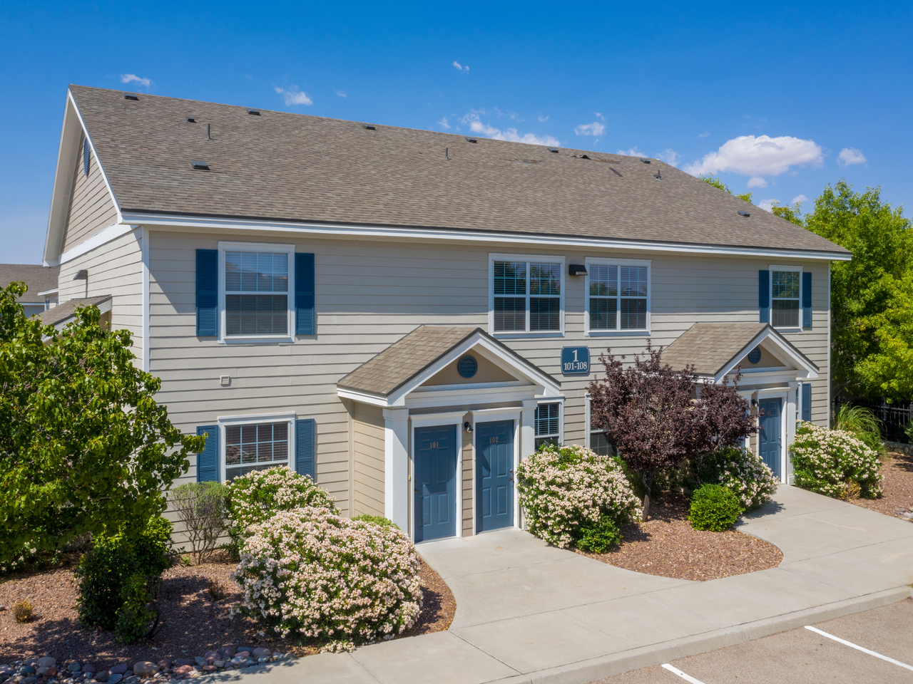 Forty649 North Hills - Photo 5 of 28