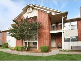 featured image of 130 E 45th St