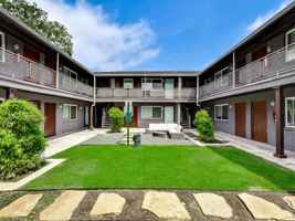 featured image of 4931 Gaston Ave