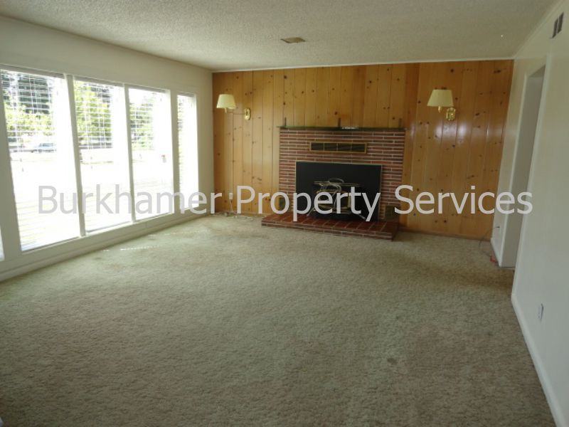 6700 Olympic Hwy #A - Photo 7 of 22