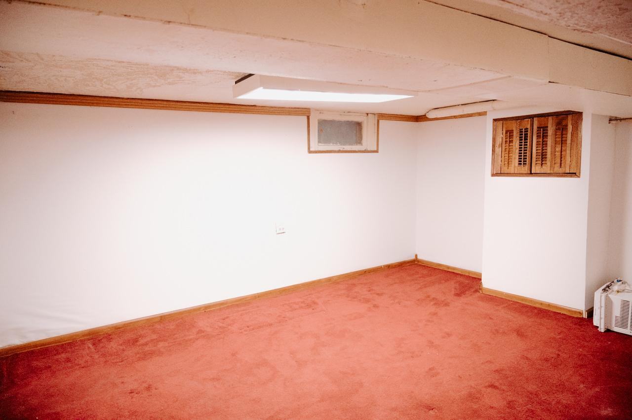 2441 Templeton St #1 - Photo 6 of 50