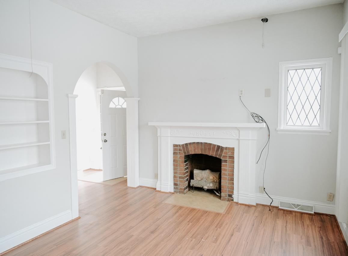 2441 Templeton St #1 - Photo 7 of 33