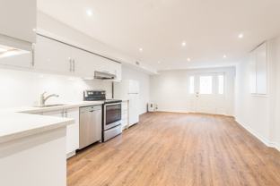 342 Montrose Avenue - Photo 1 of 1