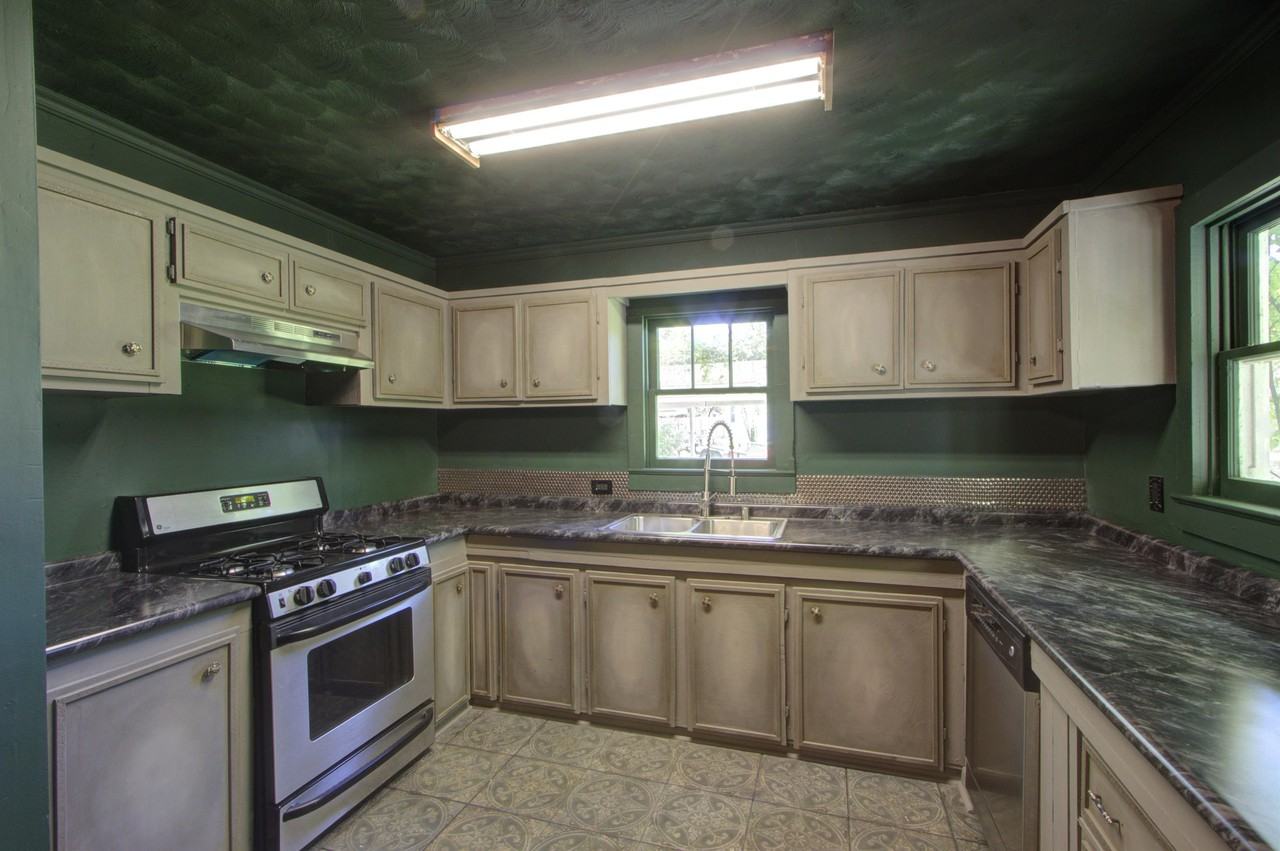 206 N Kenwood Rd #1 - Photo 5 of 30
