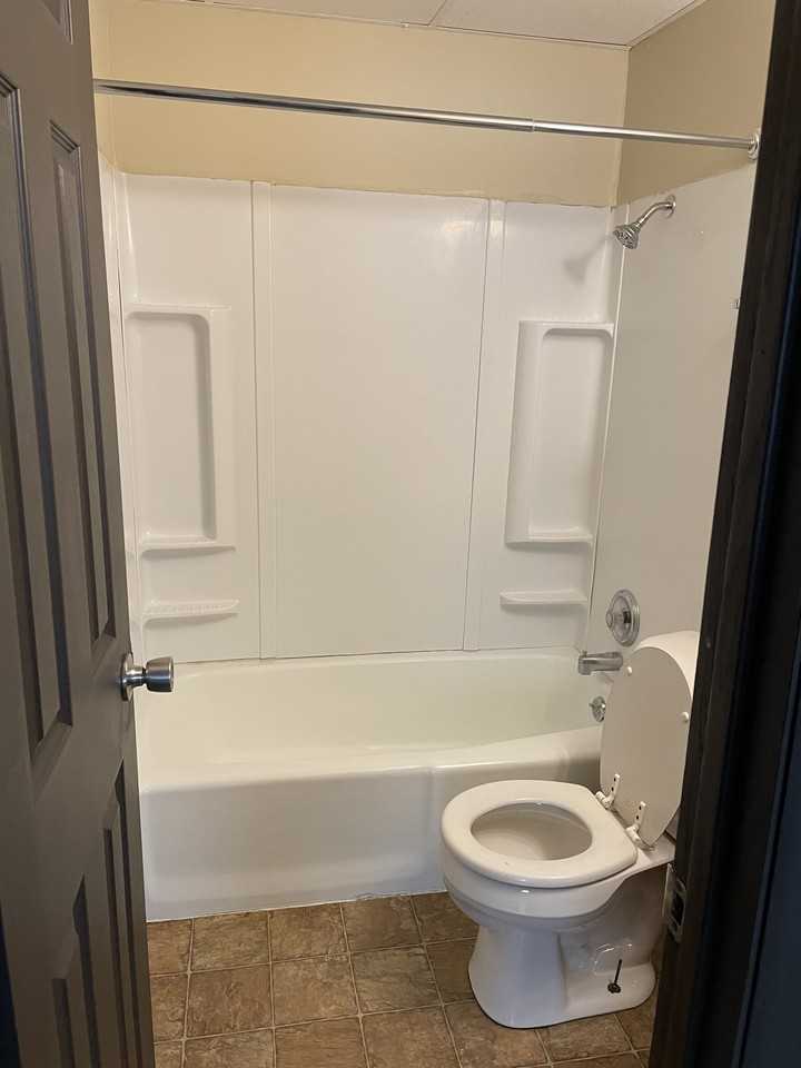 943 Garfield Street #6 - Photo 4 of 7