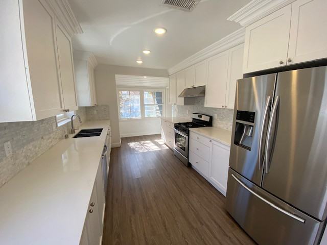 6462 San Vicente Boulevard - Photo 3 of 28