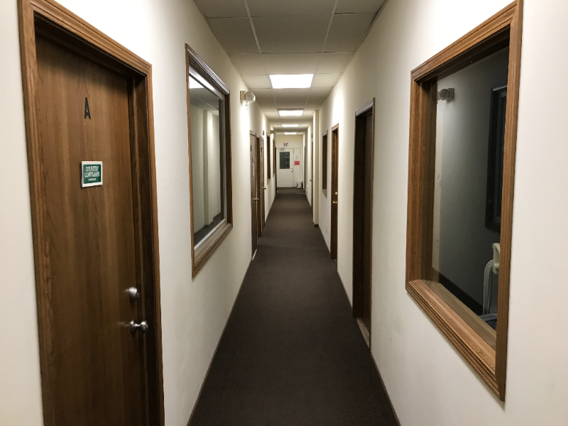 351 Chicago Road - Photo 4 of 34