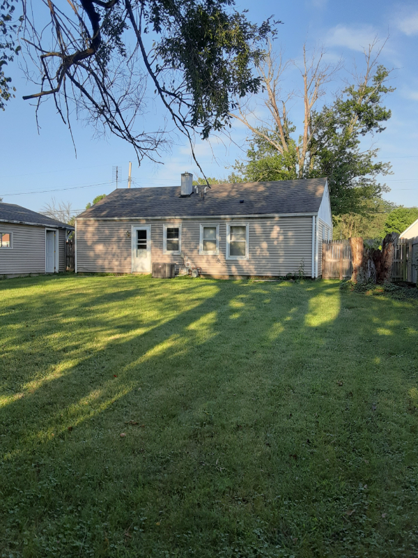 208 Wagner St - Photo 2 of 9