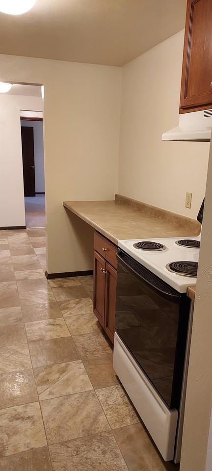 1335 S Norwood Ave #10 - Photo 2 of 11