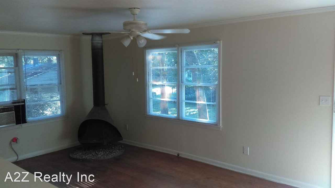 101 Huse St - Photo 3 of 12