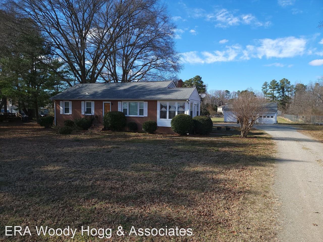 5004 Mechanicsville Tpke - Photo 2 of 15