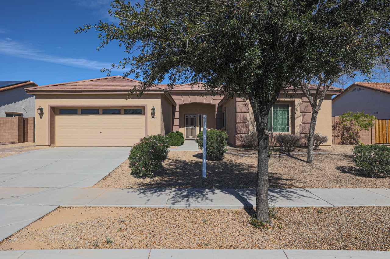 2954 E Coconino Dr - Photo 2 of 35