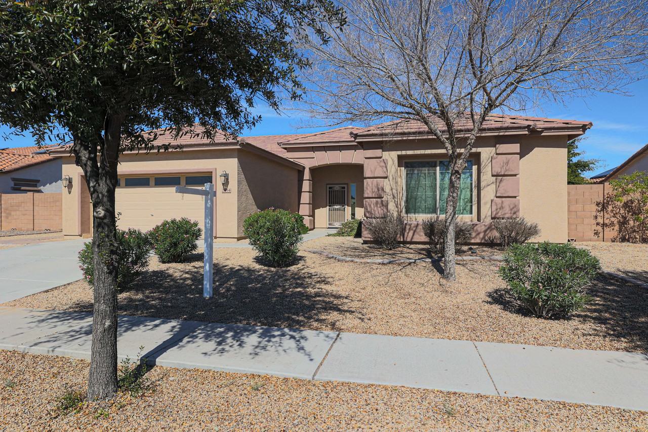 2954 E Coconino Dr - Photo 3 of 35