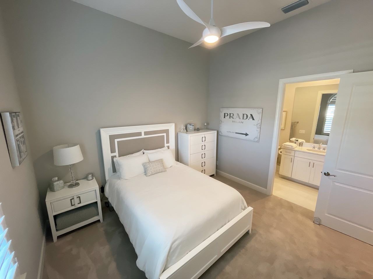 9412 Rapallo St - Photo 5 of 26