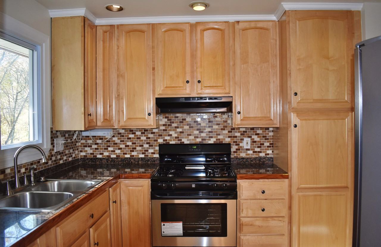 5908 Southgate Dr - Photo 3 of 19
