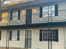 featured image of 1982 Goldbrier Ln