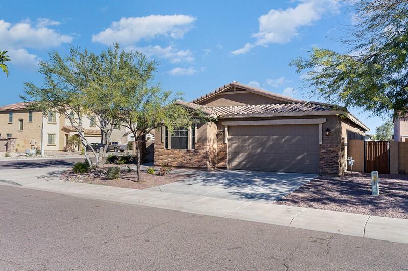 6828 W Maldonado Rd - Photo 2 of 28