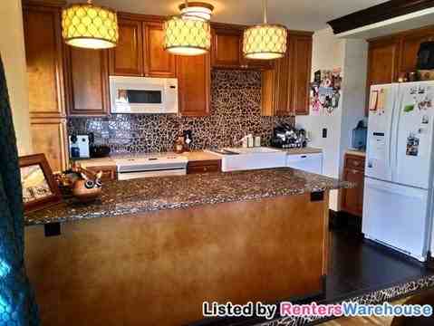 2615 Park Ave S - Photo 2 of 15