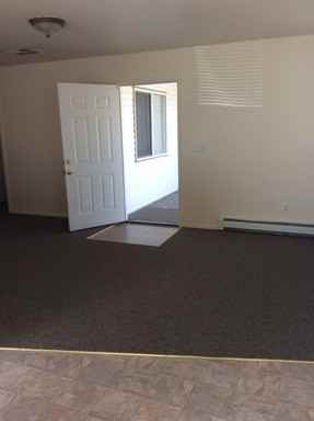 385 Sunnyside Cir #G - Photo 2 of 10