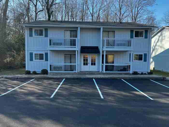 311 Powell Mill Rd #B