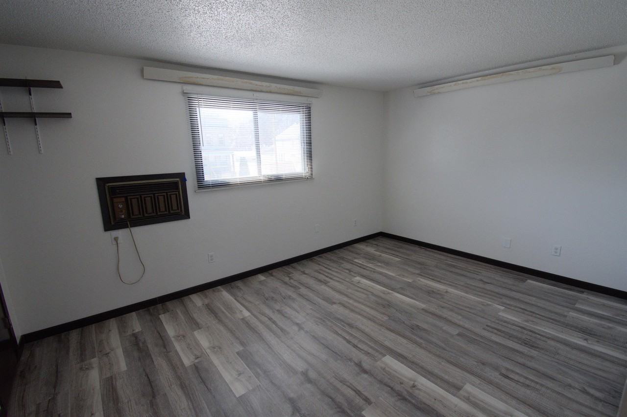 803 8th St N #1 - Photo 2 of 10