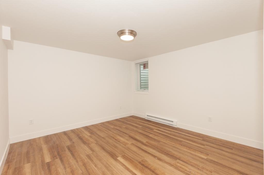 260 S. Cleveland  Loveland - Photo 5 of 13
