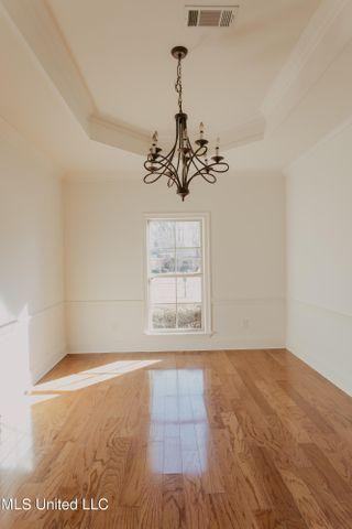 120 Bear Creek Cir - Photo 3 of 21