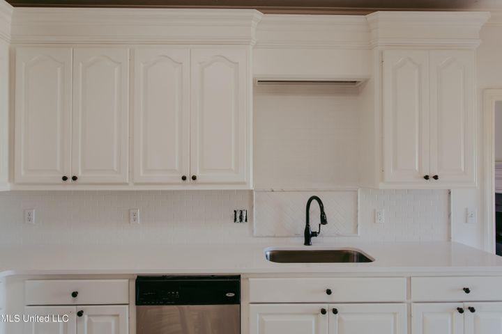 120 Bear Creek Cir - Photo 7 of 21