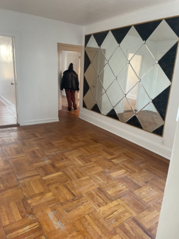 2065 Haviland Ave - Photo 3 of 6