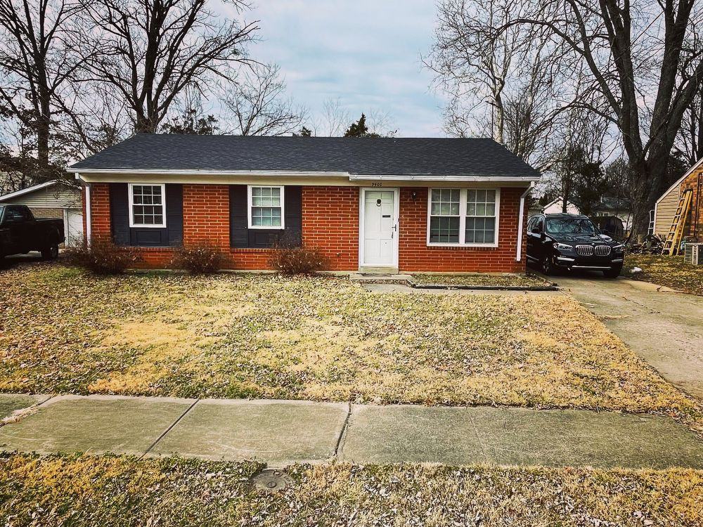 9400 Moonridge Pl, Louisville, KY 40229 3 Bedroom Apartment for 1,125/month Zumper