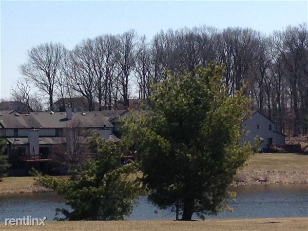 418 Willow Ct - Photo 2 of 9