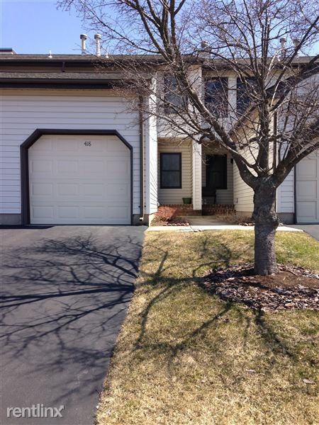 418 Willow Ct - Photo 3 of 9