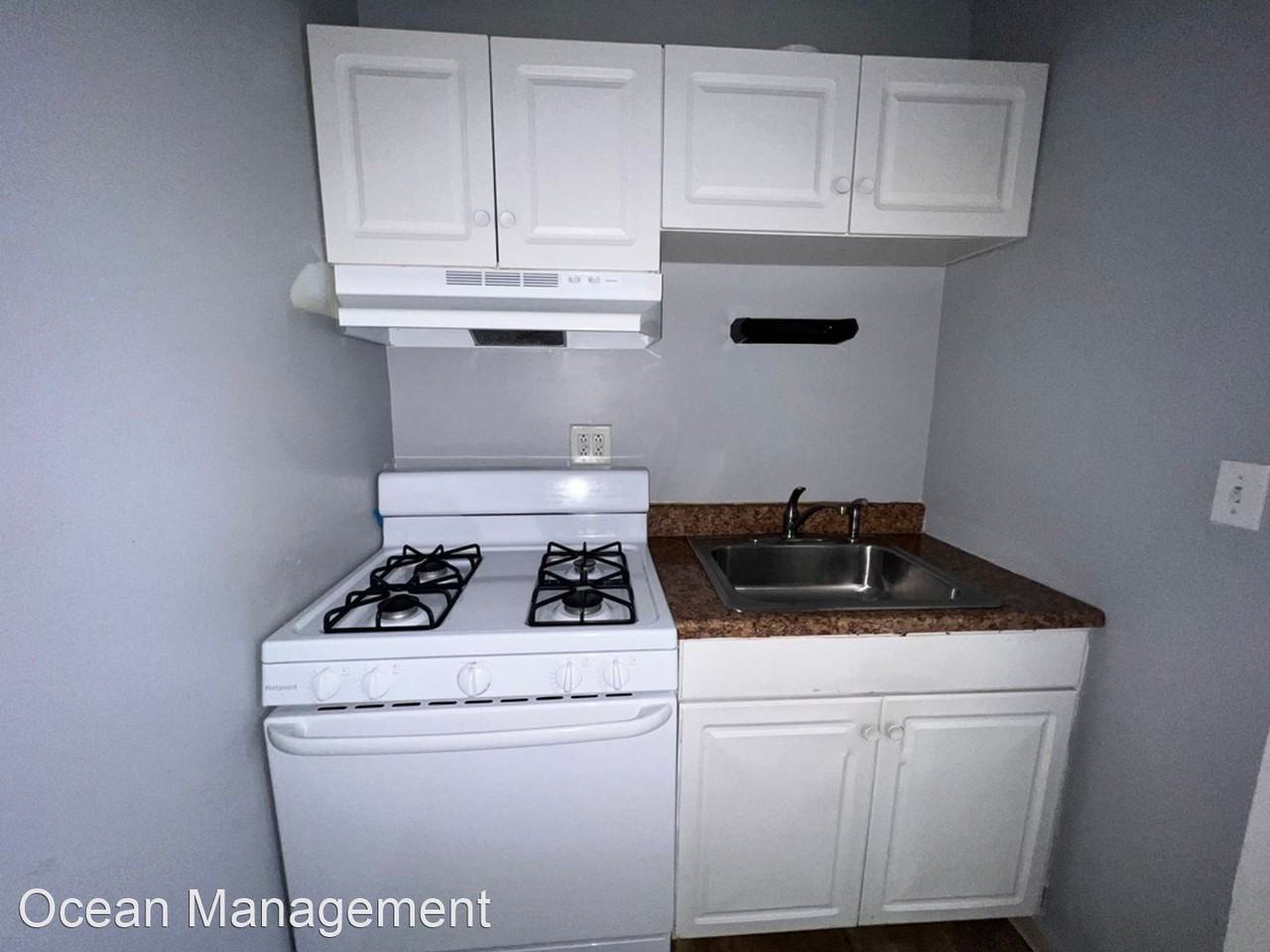 1476 Chapel St - Photo 3 of 11