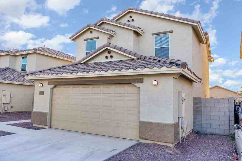 5638 S 10th Dr - Photo 3 of 22
