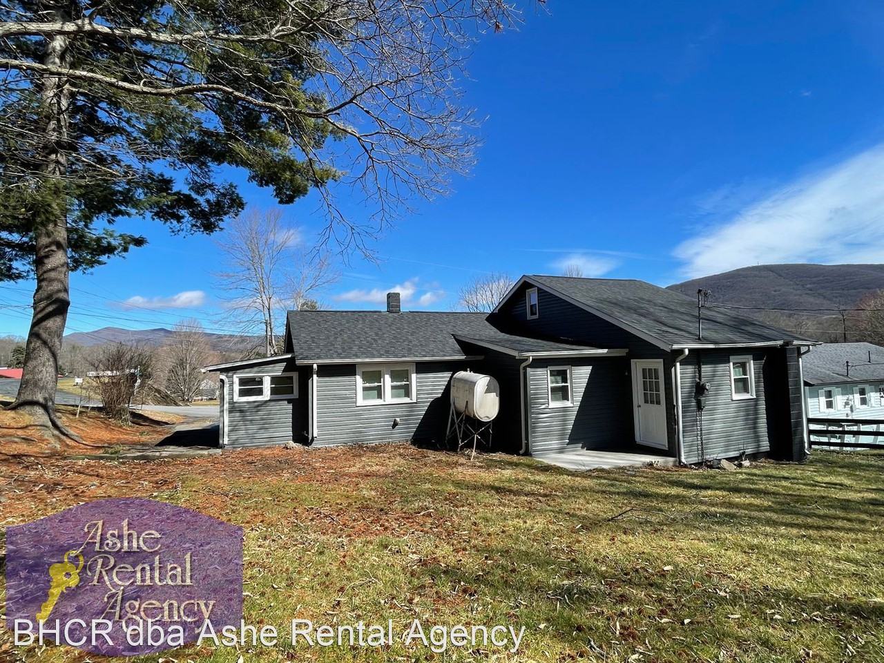 509 Locust St - Photo 2 of 17