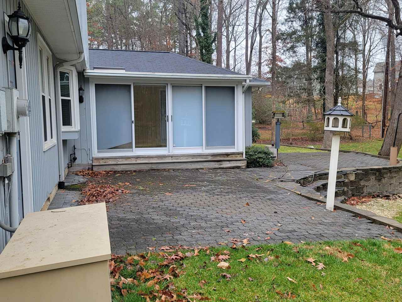 2418 Tryon Rd - Photo 2 of 25